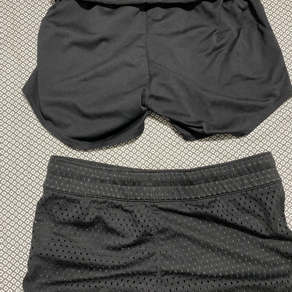 XS NIKE shorts